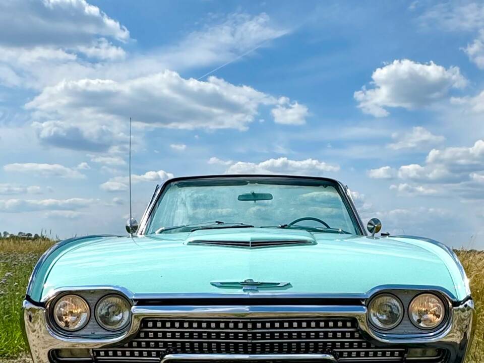 Bild 15/47 von Ford Thunderbird (1962)