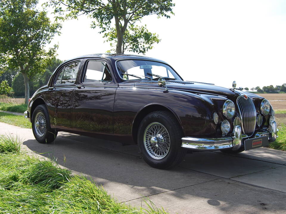 Immagine 10/75 di Jaguar 3,4 Liter (1957)