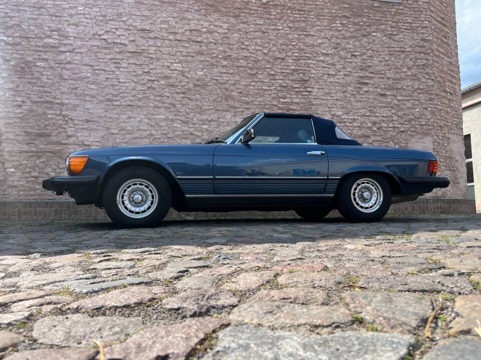 Afbeelding 11/146 van Mercedes-Benz 380 SL (1982)