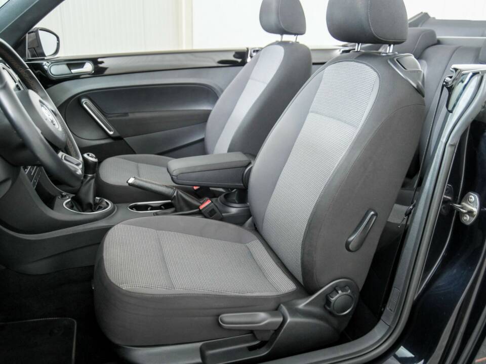 Image 37/50 de Volkswagen Beetle 1.2 TSI (2014)