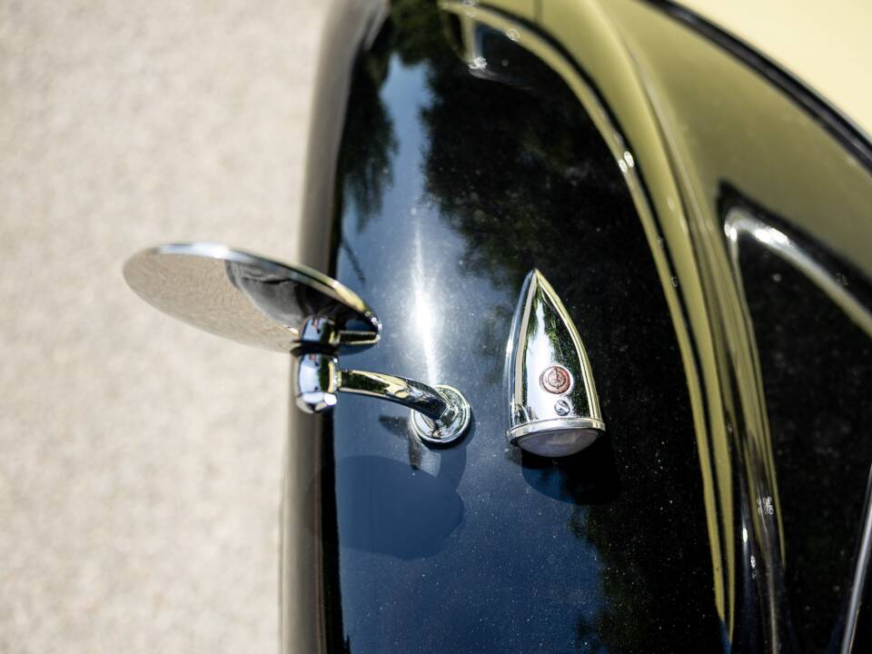Image 37/47 of Riley 1.5 Litre RMA (1949)