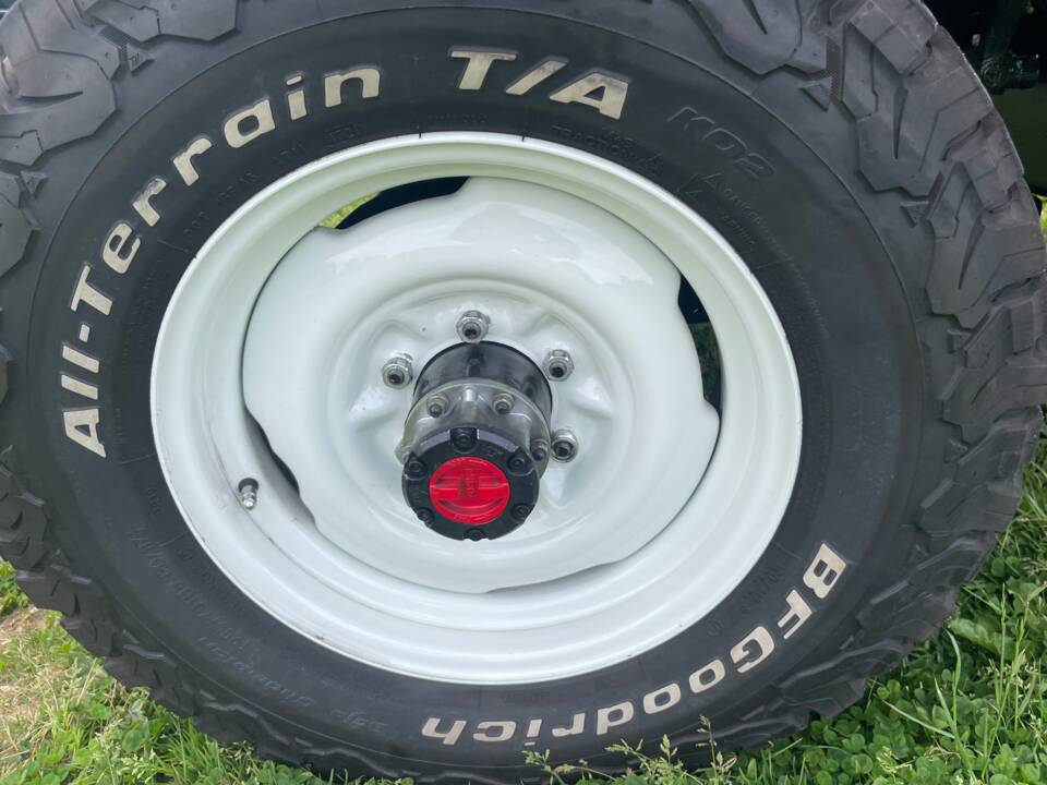 Bild 24/55 von Toyota Land Cruiser FJ 40 (1982)