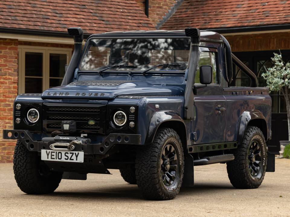 Image 1/43 of Land Rover Defender 90 (2010)