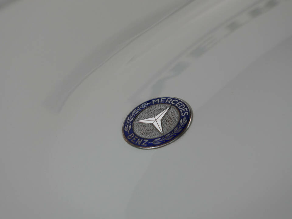 Bild 22/50 von Mercedes-Benz 190 SL (1958)