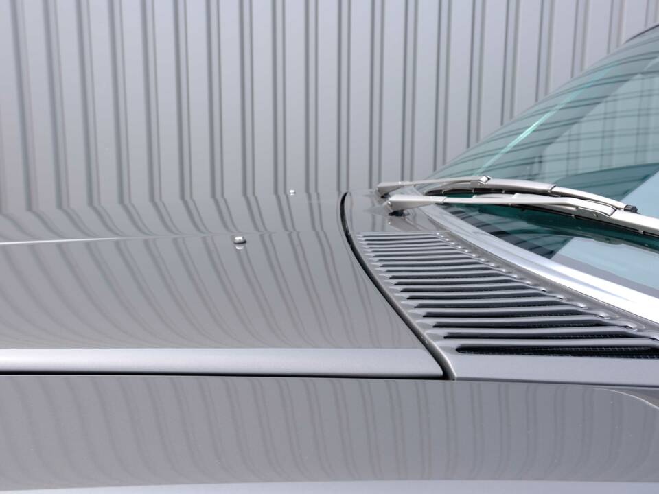 Image 51/97 de Mercedes-Benz 560 SL (1987)