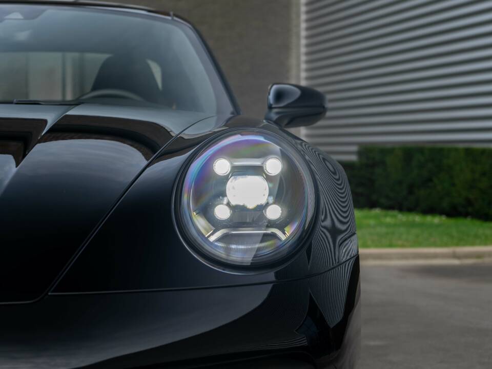 Image 28/30 of Porsche 911 Carrera (2022)