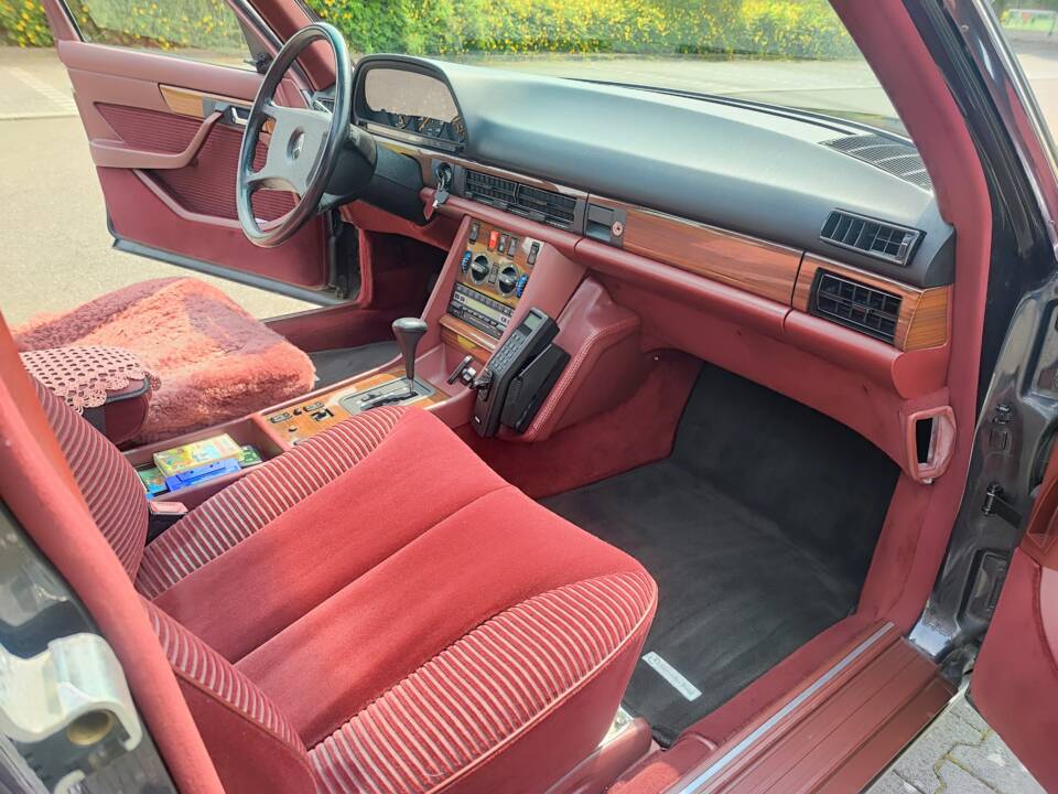Bild 33/34 von Mercedes-Benz 420 SEL (1989)
