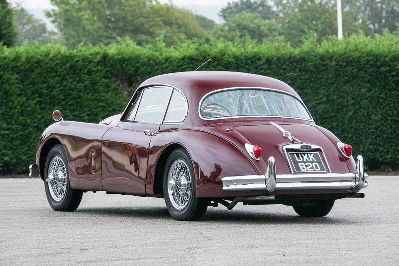 Image 4/34 of Jaguar XK 150 SE FHC (1958)