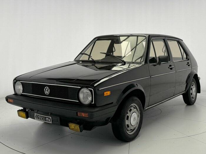 Image 1/7 de Volkswagen Golf I GL (1981)