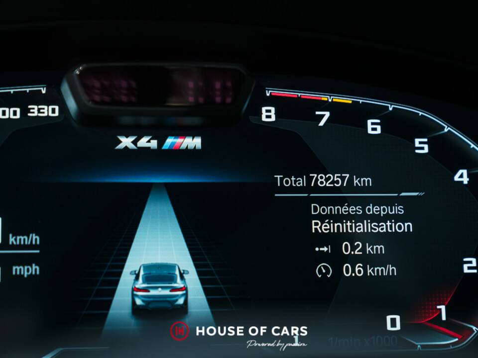 Image 23/24 of BMW X4 M (2022)