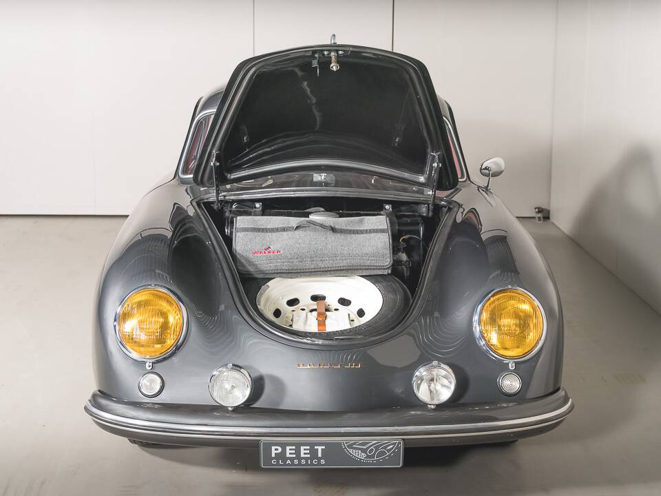 Immagine 33/36 di Porsche 356 1500 Super (1953)