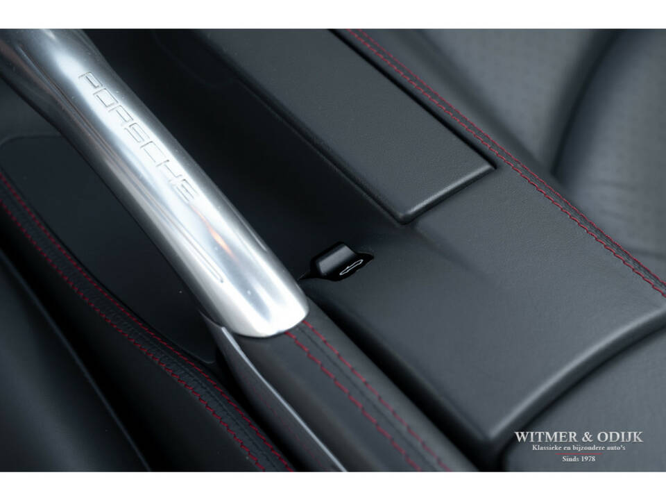 Image 27/30 of Porsche 911 Carrera S (2008)