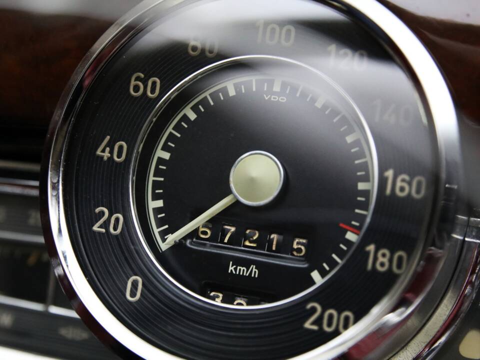 Image 19/23 of Mercedes-Benz 300 Sc Roadster (1956)