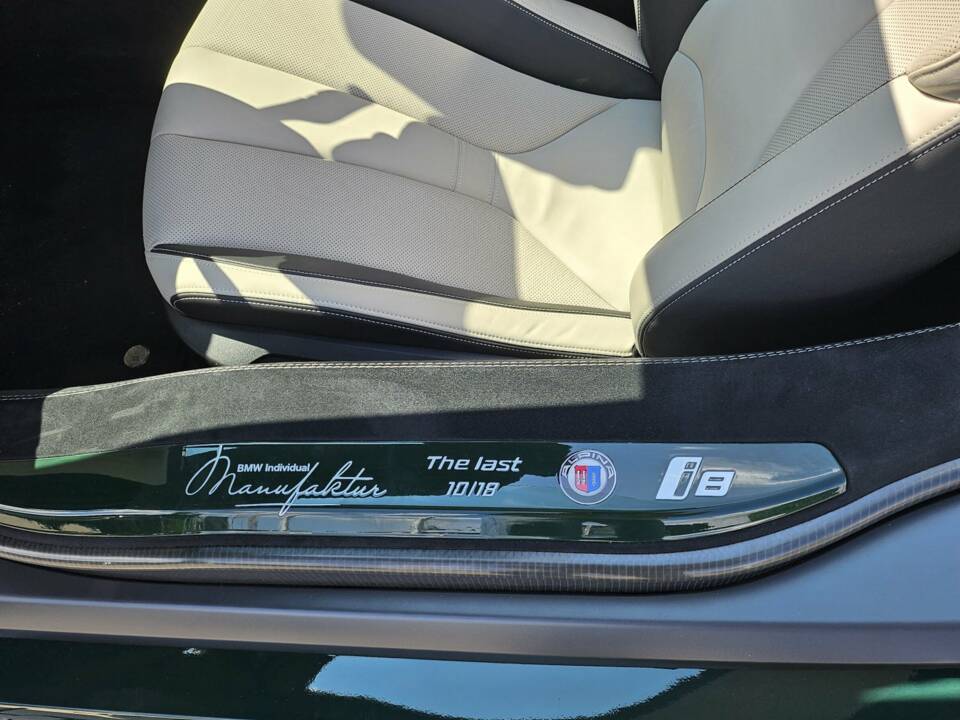 Image 10/18 of BMW i8 Roadster "The Last 18" (2020)