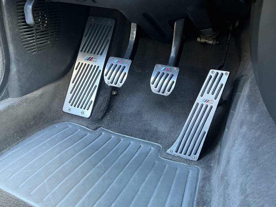 Bild 85/88 von BMW M3 (1988)