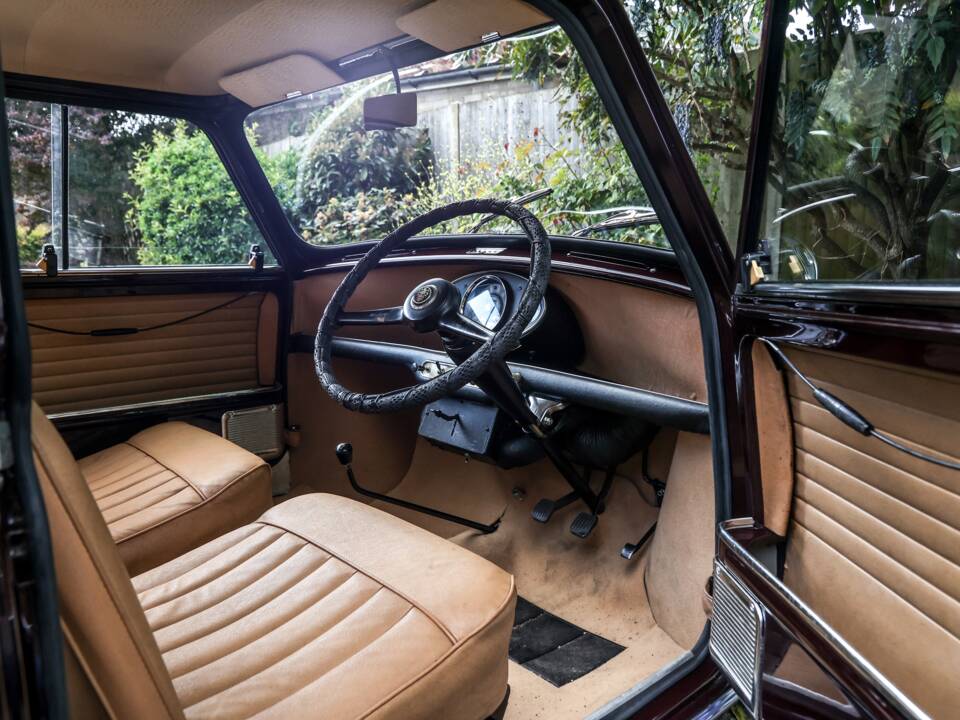 Image 37/46 of Austin Seven (1964)