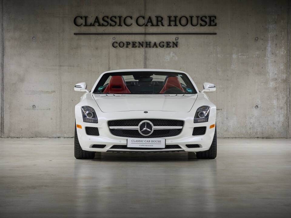 Bild 2/100 von Mercedes-Benz SLS AMG Roadster (2012)