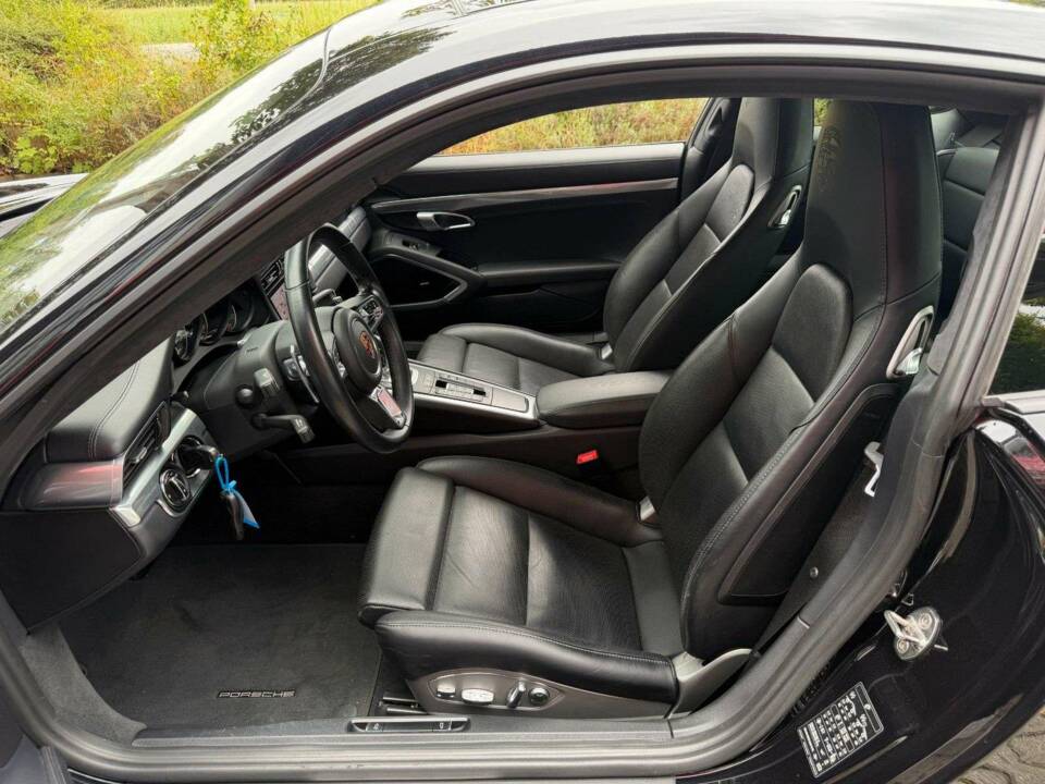 Bild 14/39 von Porsche 911 Turbo (2018)