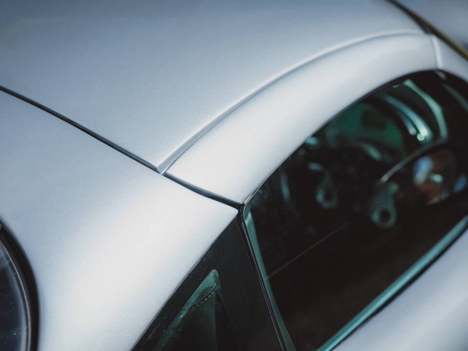 Image 34/39 of TVR Tuscan S (2003)