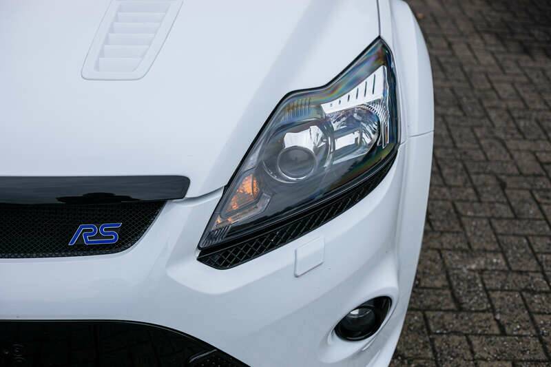 Image 42/50 of Ford Focus RS (2010)