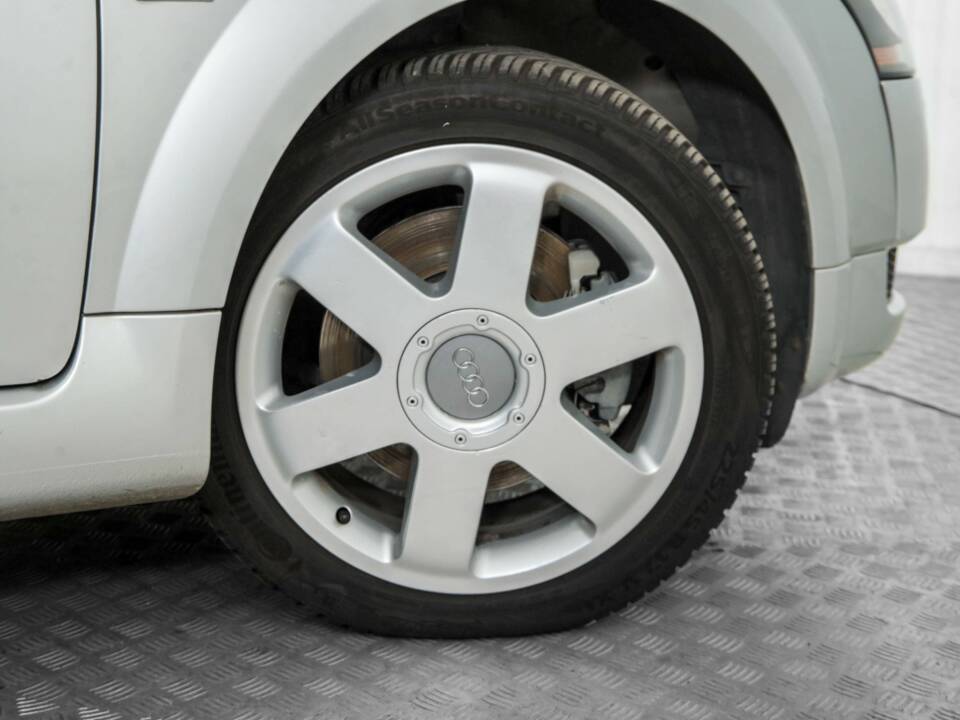 Bild 41/50 von Audi TT 1.8 T (2000)
