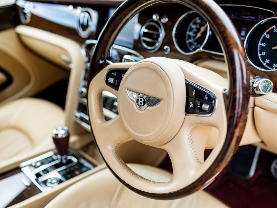Bild 20/50 von Bentley Mulsanne (2011)