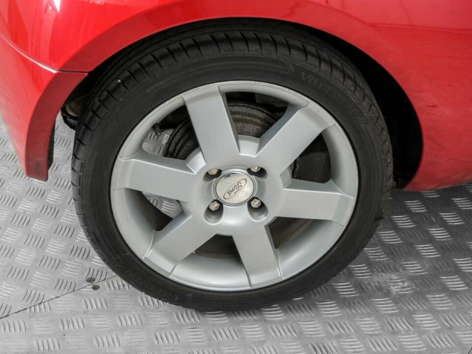 Bild 28/45 von Ford Streetka (2004)