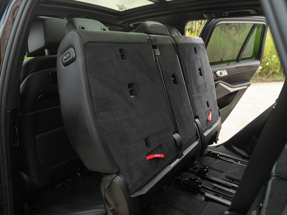Bild 31/50 von BMW X5 M50d (2019)