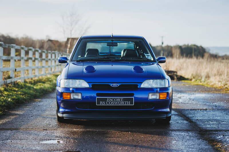 Image 6/50 of Ford Escort RS Cosworth (1996)