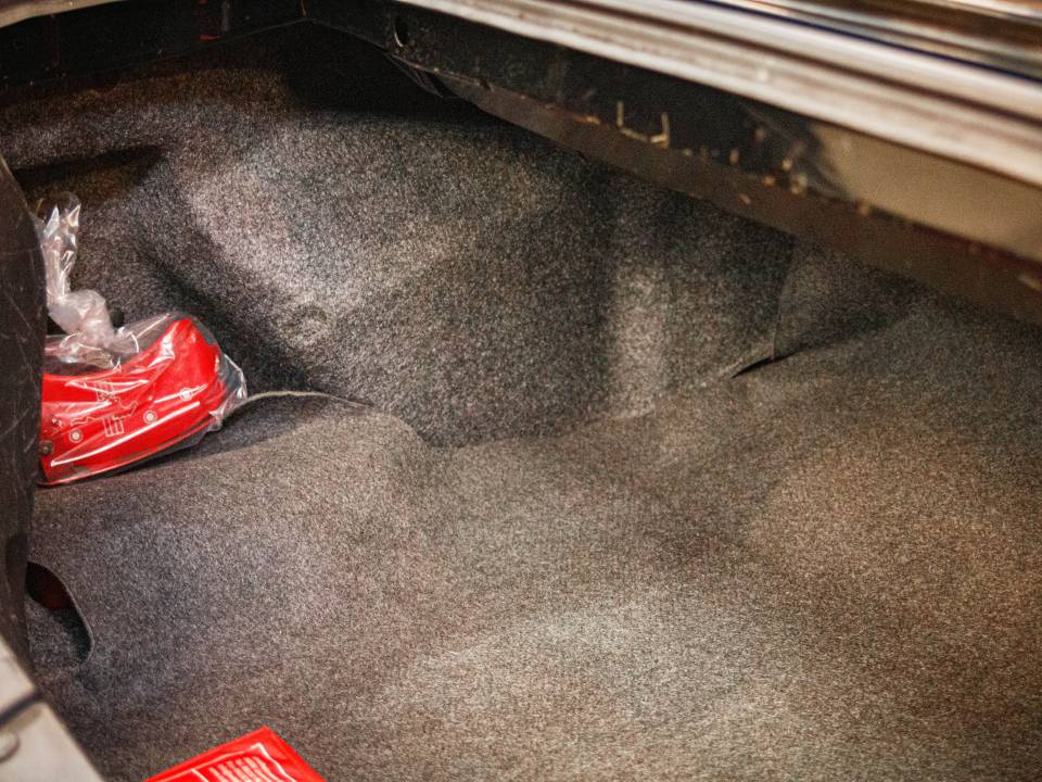 Image 23/49 of Ford Mustang GT (2006)