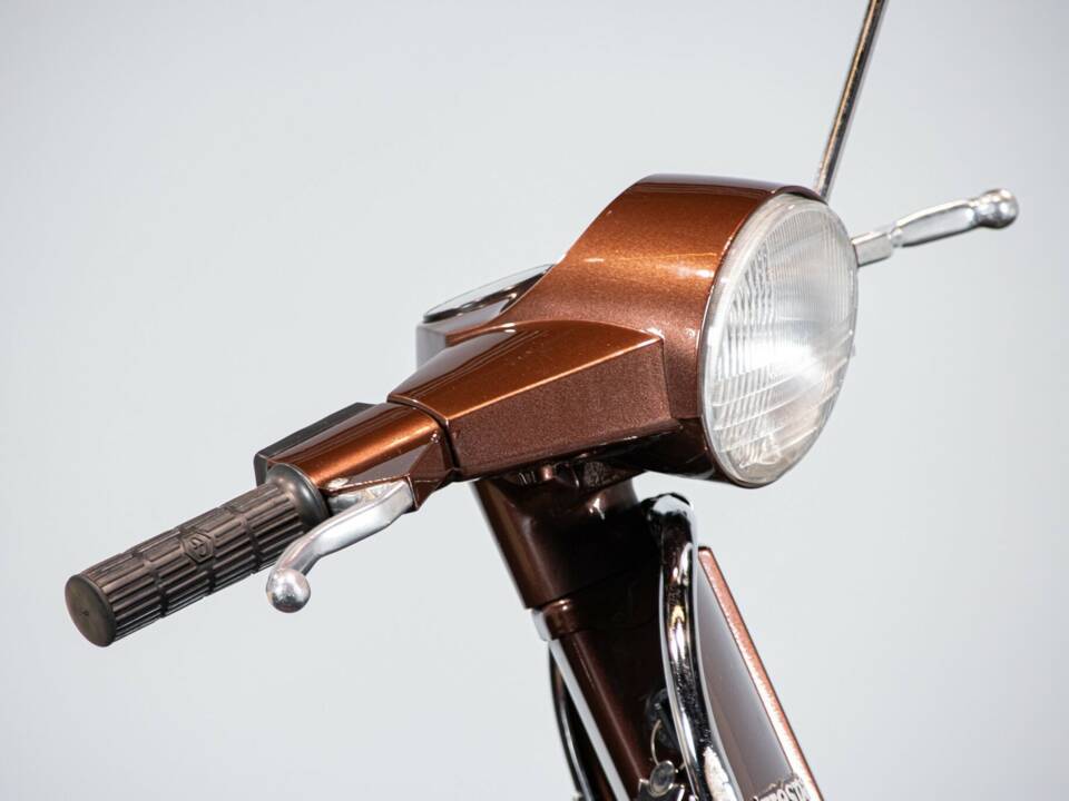 Image 39/50 of Piaggio DUMMY (1984)