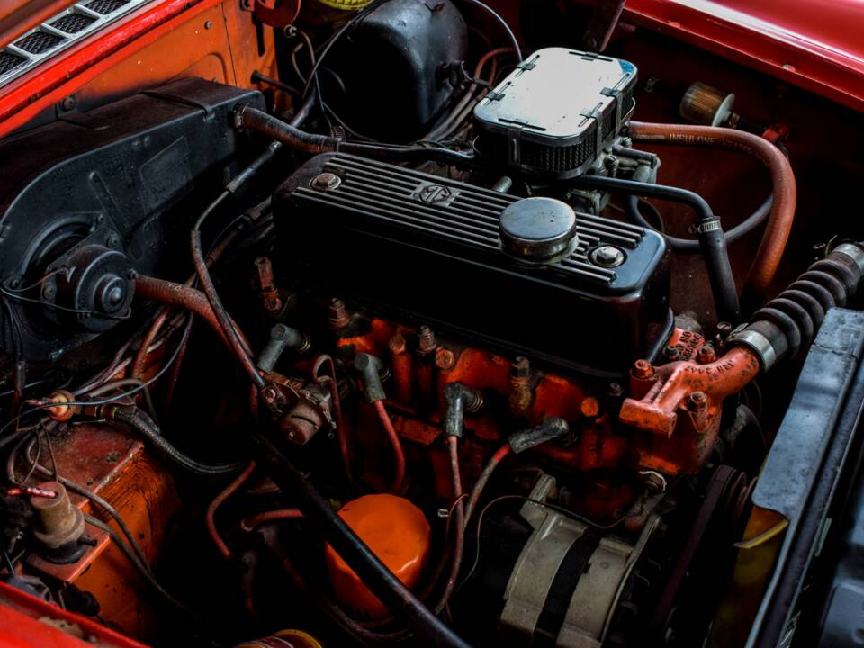 Bild 50/50 von MG MGB (1974)