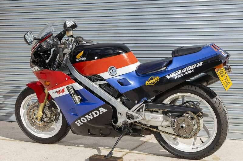 Bild 25/47 von Honda VFR 400 R (1988)