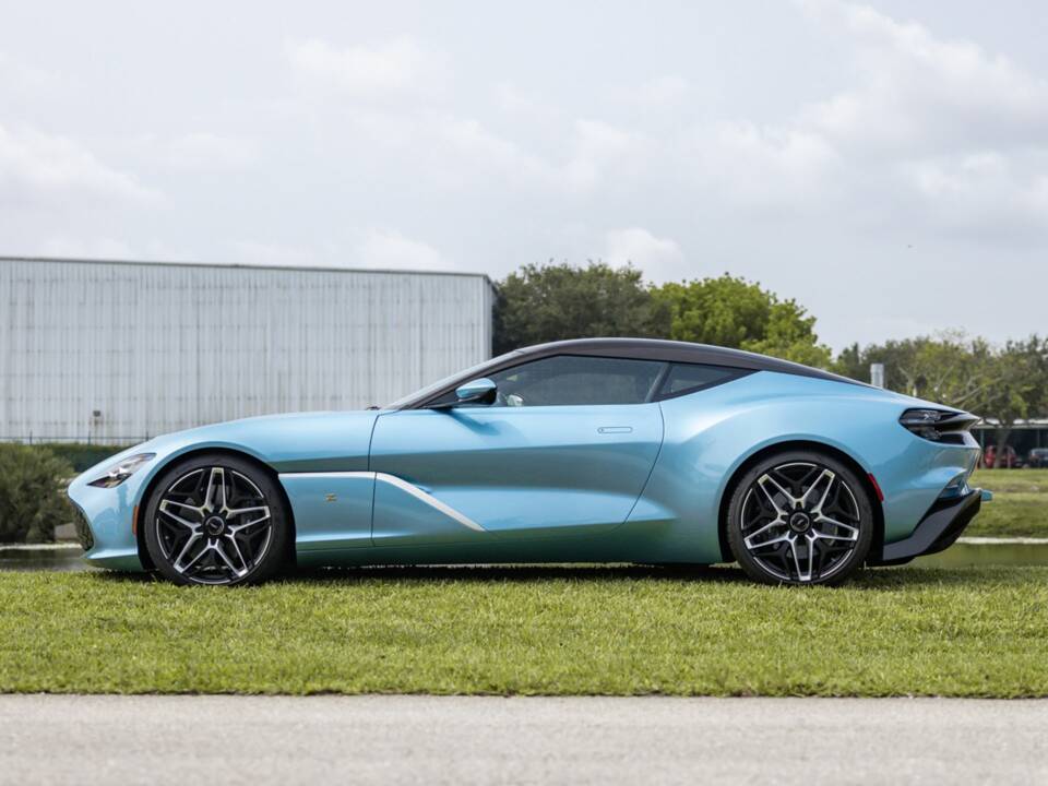 Image 11/50 of Aston Martin DBS GT Zagato (2019)