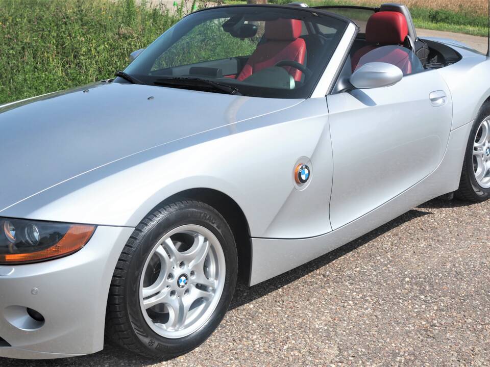 Immagine 5/15 di BMW Z4 2.5i (2005)