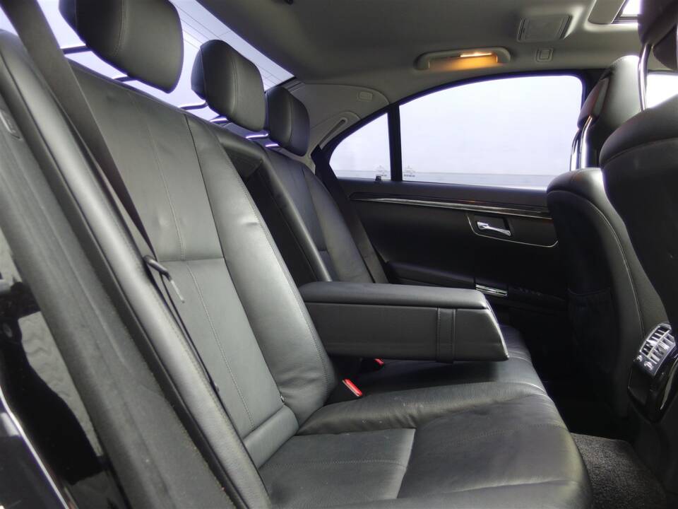 Bild 61/100 von Mercedes-Benz S 500 (2008)