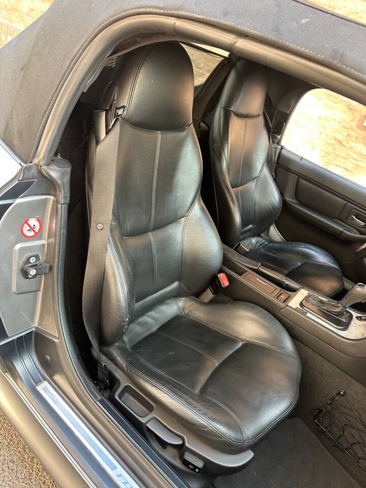 Bild 37/49 von BMW Z3 2.2i (2001)