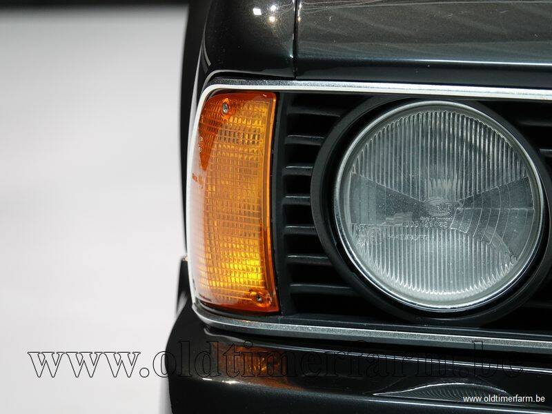 Image 13/15 of BMW M 635 CSi (1984)