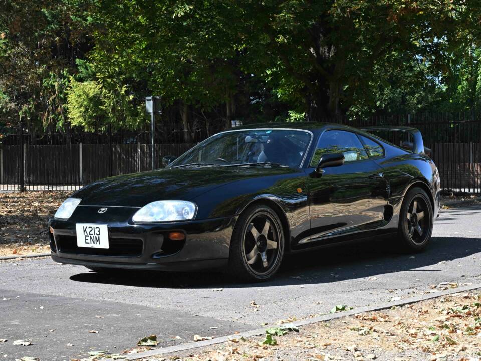 Image 17/50 of Toyota Supra (1993)