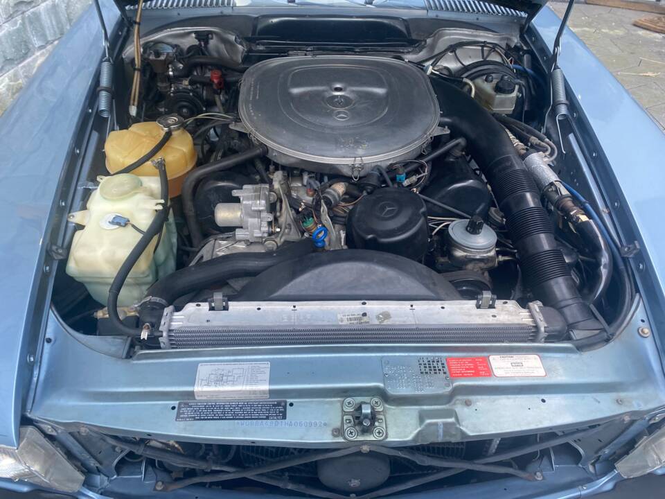 Image 4/19 of Mercedes-Benz 560 SL (1987)