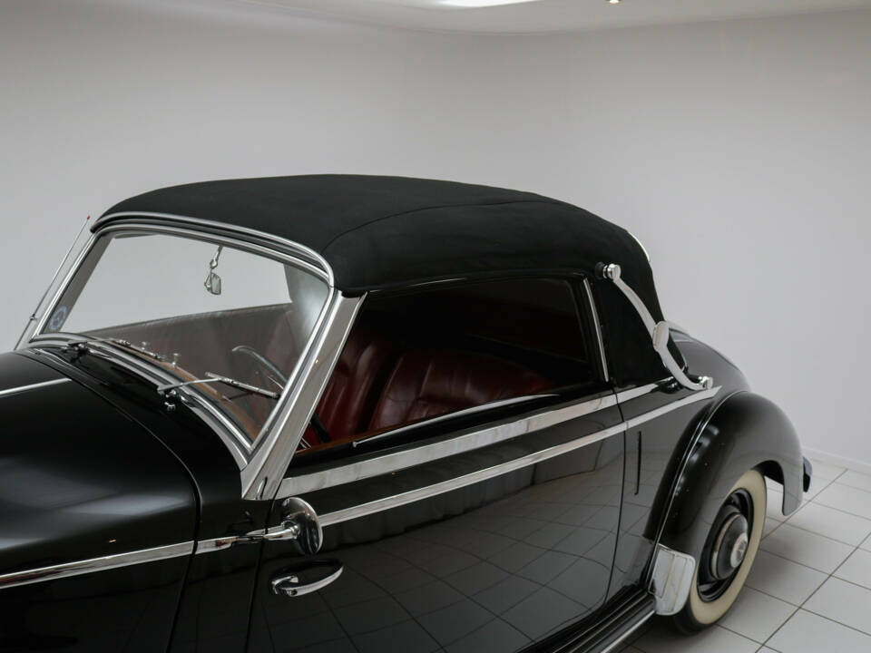 Bild 20/22 von Mercedes-Benz 170 S Cabriolet A (1952)