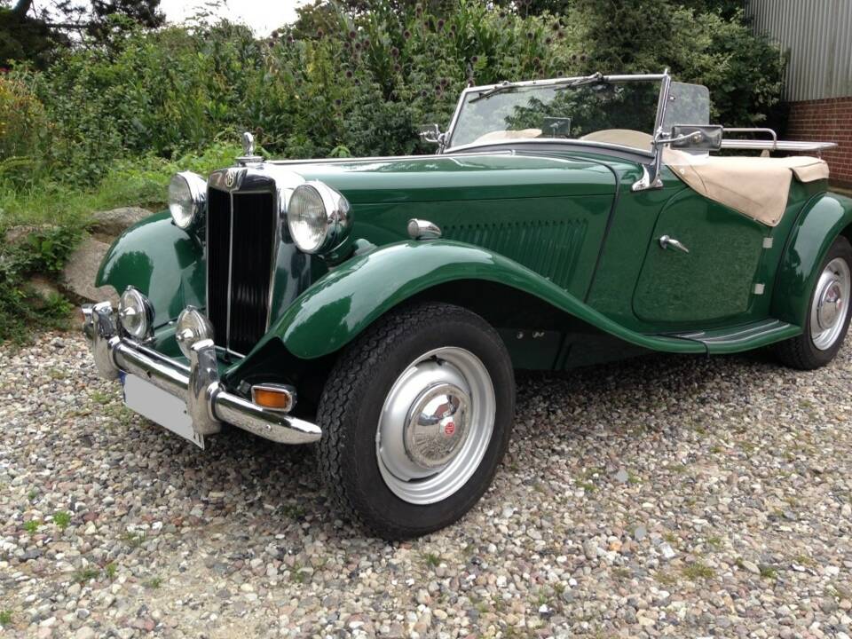 Imagen 1/16 de MG TD (1950)