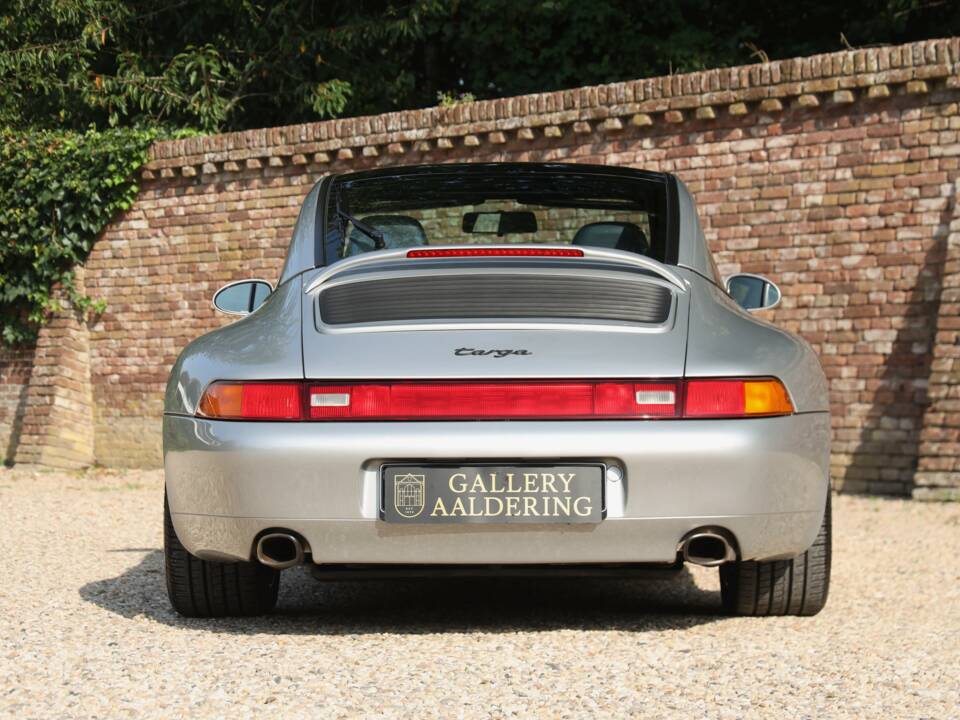 Imagen 6/50 de Porsche 911 Carrera (1996)