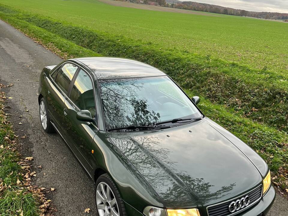 Immagine 4/26 di Audi A4 2.5 TDI (1999)
