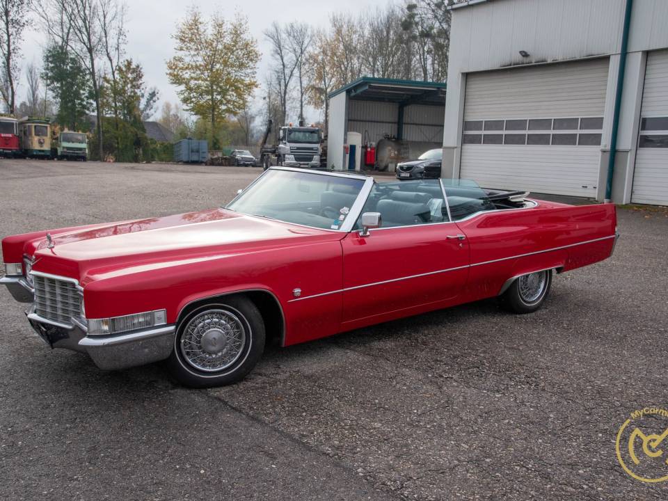 Image 1/20 of Cadillac DeVille Convertible (1969)