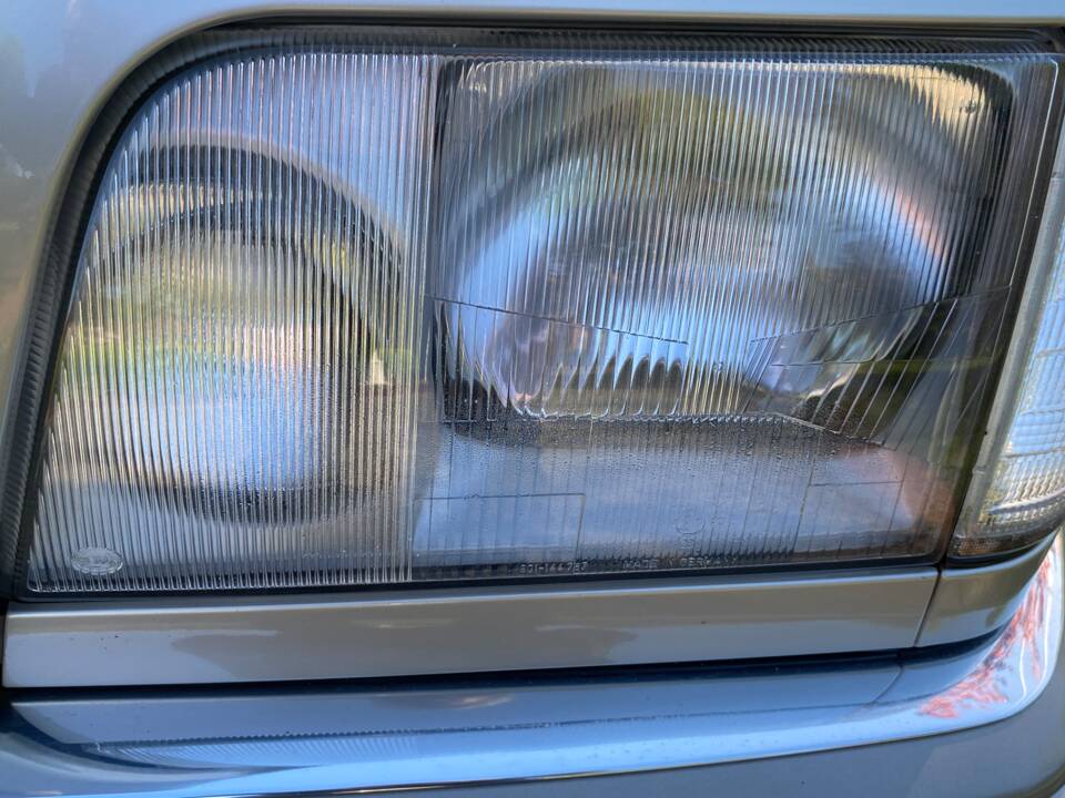 Bild 20/33 von Mercedes-Benz E 200 T (1994)