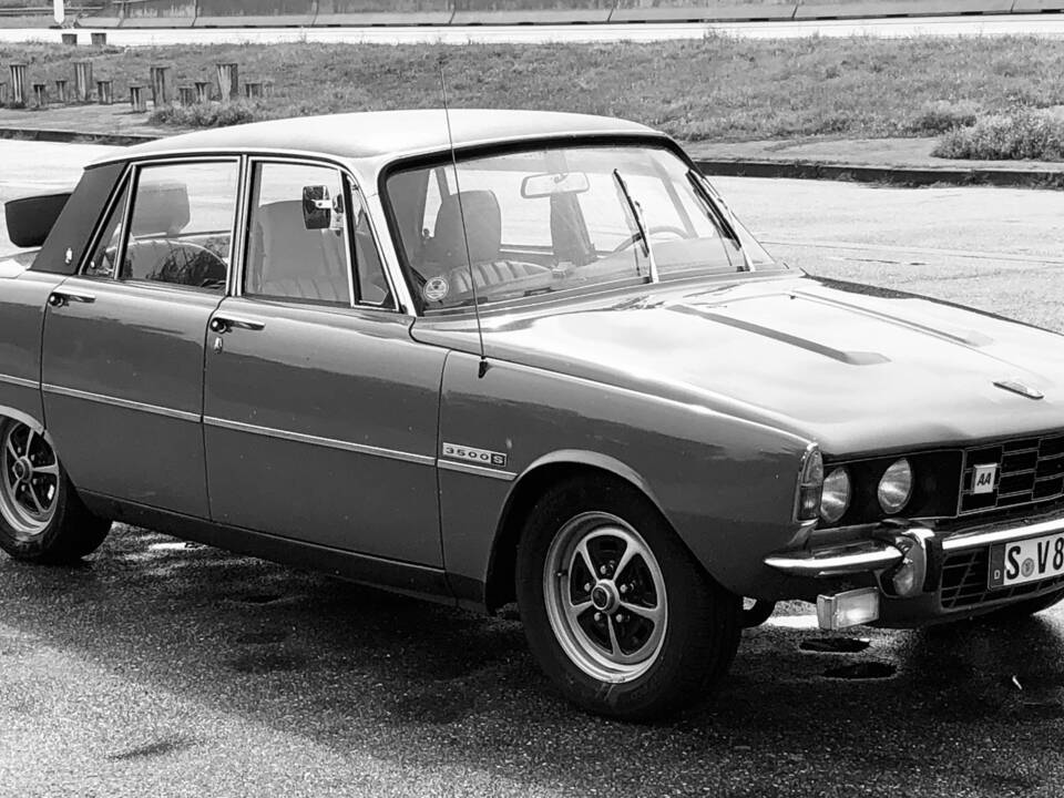Image 11/31 of Rover 3500 S (1972)