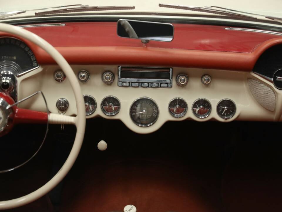 Image 35/50 of Chevrolet Corvette (1954)