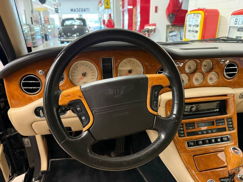Image 7/21 of Bentley Arnage T (2003)