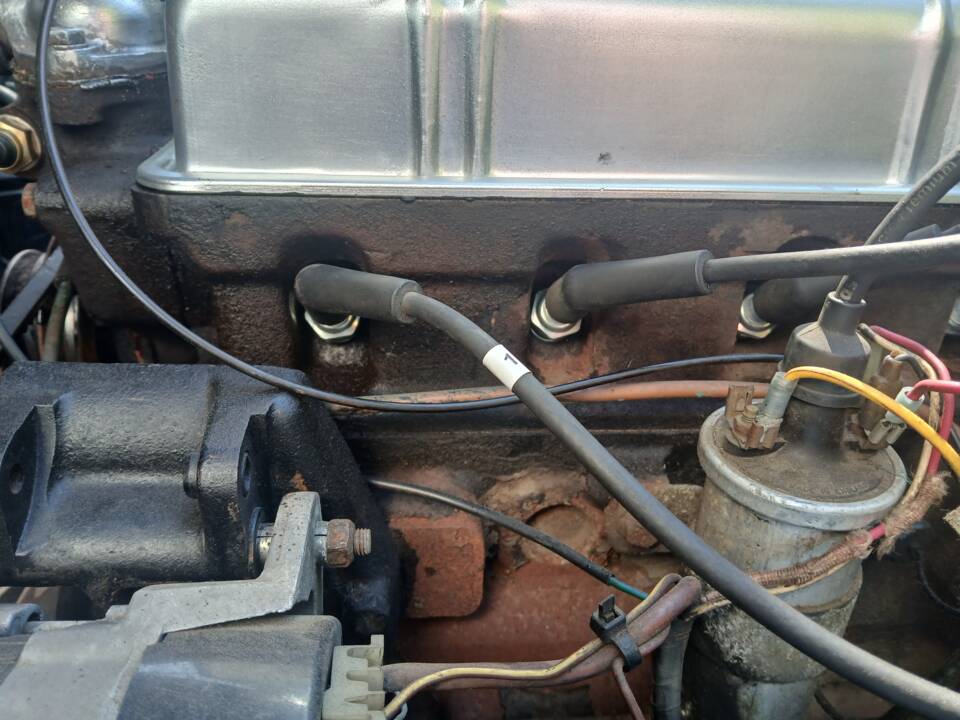 Image 37/51 of Triumph TR 6 (1975)